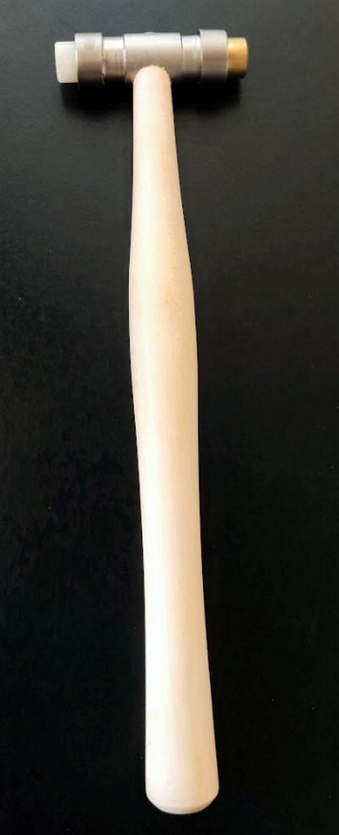 Hamer 24 cm met nylon en messing kop - verwijderbaar