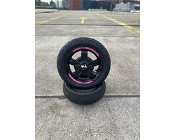 Wielstickers - Piaggio Zip - Scooteraccessoires - Scooterstickers - Piaggio Zip Sticker - Roze