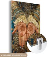 Peinture sur verre - La mariée montre ses mains tatouées au henné - 120x160 cm - Peintures sur Verre Peintures - Photo sur Glas