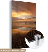 MuchoWow® Glasschilderij 40x60 cm - Schilderij acrylglas - Zonsondergang over Sairee-strand Ko Tao in Thailand. - Foto op glas - Schilderijen