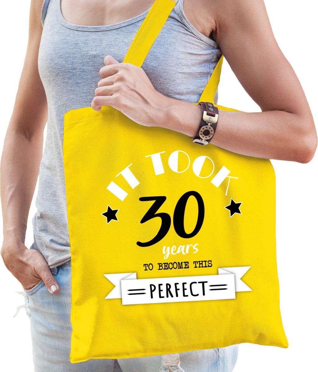Bellatio Decorations cadeau tas dames - 30 en perfect - geel - katoen - 42 x 38 cm - dertig