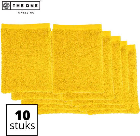 Tien gele badstof washandjes van The One Towelling, op een rij gelegd.