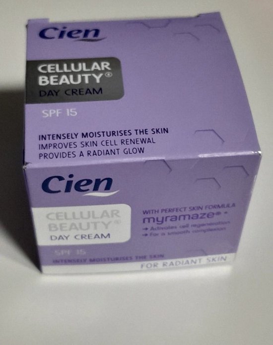 Cien cellular beauty dagcrème met MYRAMAZE. bol