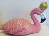 Decoratief beeld "liggende flamingo met gouden kroon" - flamingo- polyresin - hoogte 18 x 33 x 20 cm - Woonaccessoires - Decoratieve beelden - Flamingo's