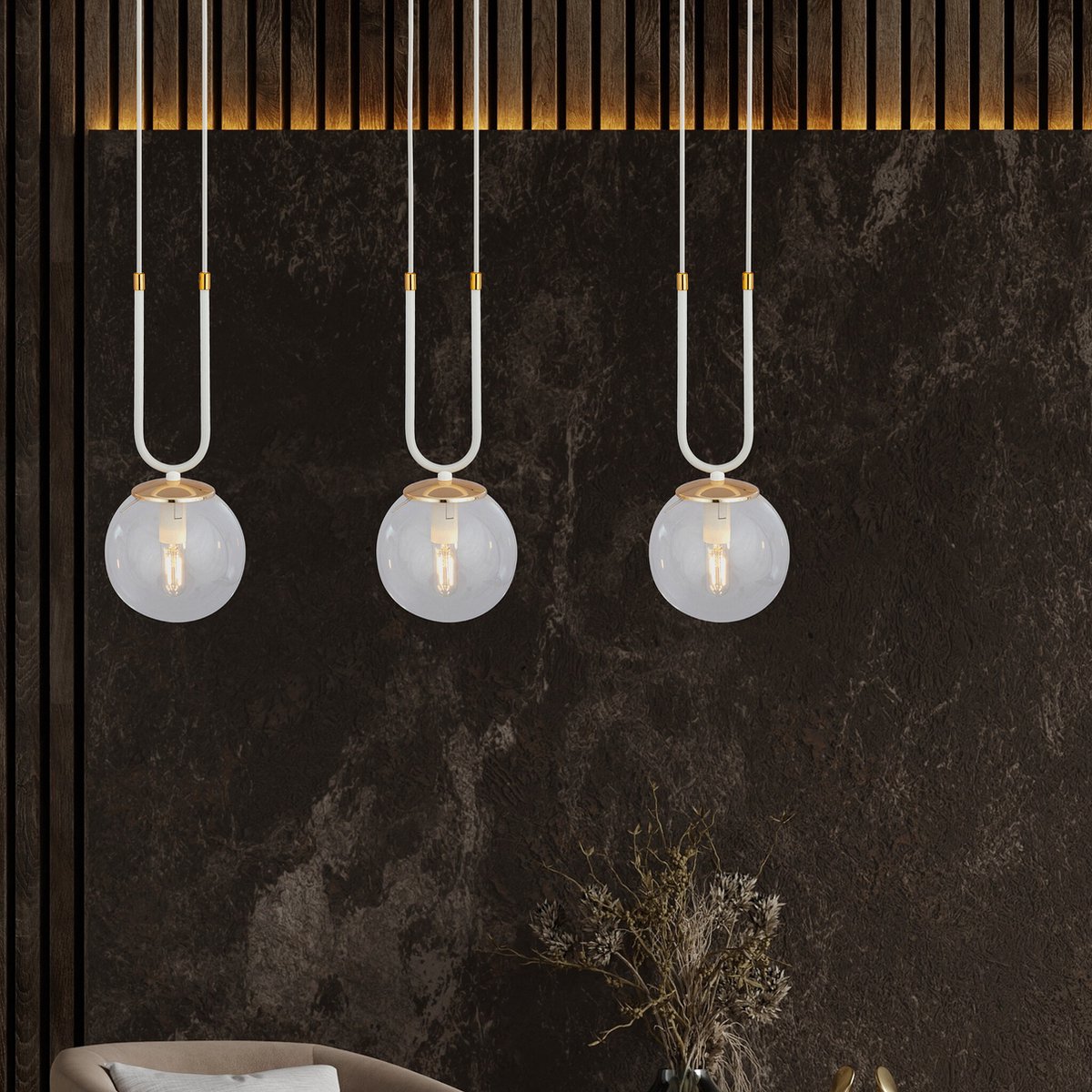 Emibig Aarhus witte 3 lamp pendellamp met amber glas E14 70 cm breedte - Perfect voor een stijlvolle inrichting