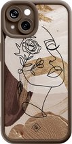 Casimoda® hoesje - Geschikt voor iPhone 15 - Abstract Gezicht Bruin - Effen telefoonhoesje met lensbescherming - TPU - Backcover - Bruin/beige