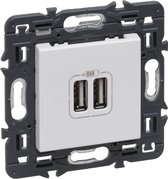 Legrand 2-poorts USB Type A Wit Wandcontactdoos Volledig Apparaat Met Schroef - 741231 - E3M3M