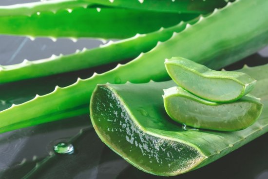 Skin Bliss Dag- & Nachtcrme - Alo Vera & Groene Thee - 2-in-1 voor alle  huidtypes | bol