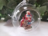 Boule de Noël transparente avec bonhomme de neige avec traîneau et cadeaux 9cmHxØ9cm