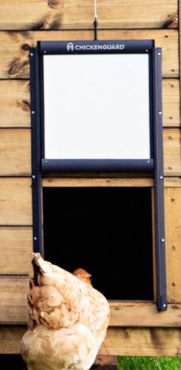 Chickenguard alu deur met vergrendelingsmechanisme