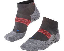 FALKE RU4 Cool Short anti-blaar functioneel materiaal hardloopsokken heren zwart - maat 42-43