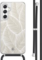 Casimoda® hoesje met koord - Geschikt voor Samsung A54 - Palm Leaves Beige - Afneembaar koord - TPU/acryl - Bruin/beige