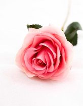 Roze sierroos- kunstroos- roze roos
