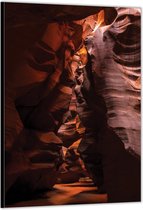 Dibond –Oranje Grotten– 40x60cm Foto op Aluminium (Wanddecoratie van metaal)