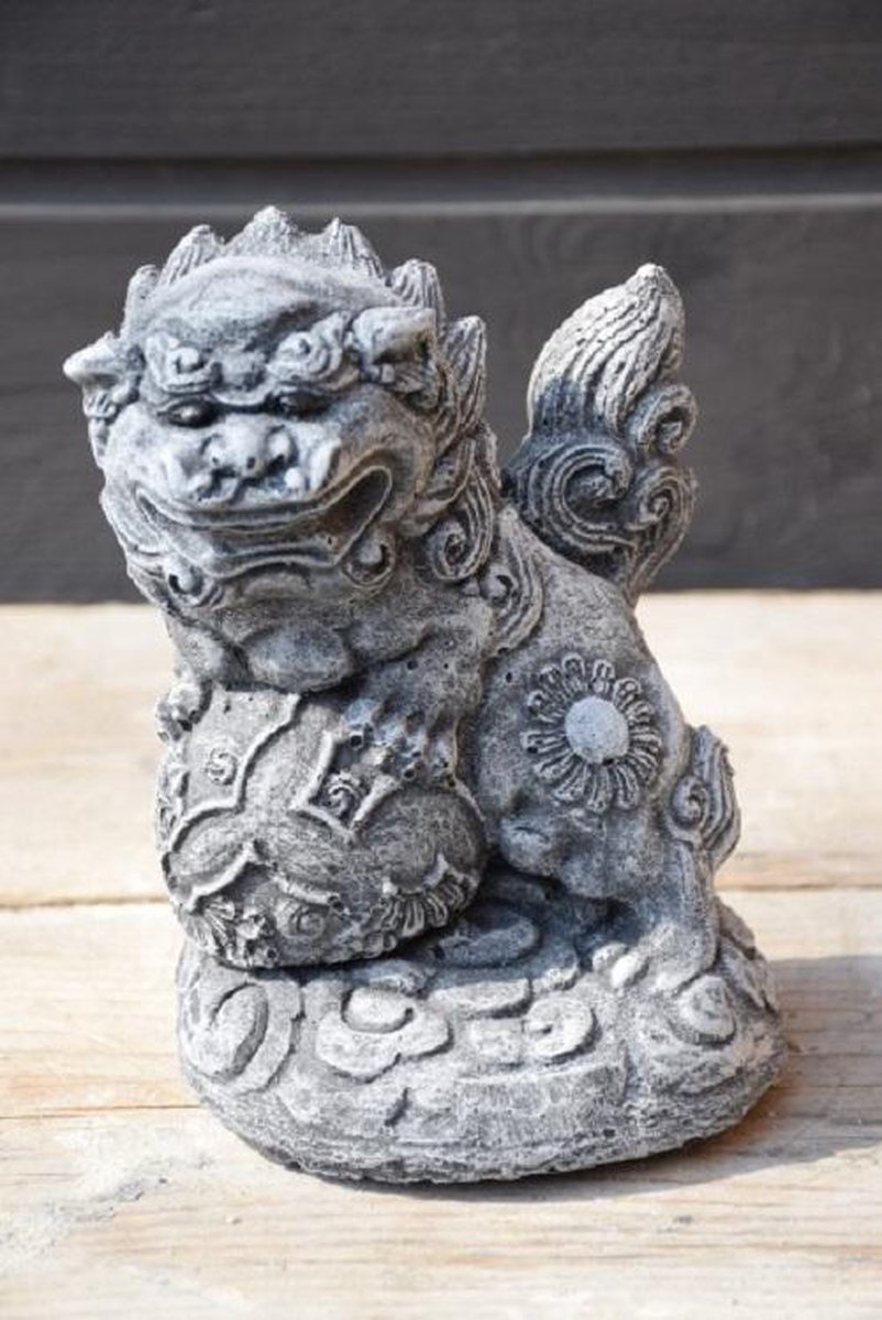 Foo-Dogs, set