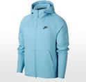 Lichtblauwe Nike Tech Fleece hoody met zwarte Nike logo