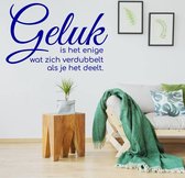 Muursticker Geluk Is Het Enige Wat Zich Verdubbelt Als Je Het Deelt -  Donkerblauw -  80 x 53 cm  -  woonkamer  slaapkamer  nederlandse teksten  alle - Muursticker4Sale