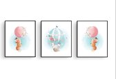 Postercity - Design Canvas Poster Set 3 - 2 Vosjes met ballon en Olifant in Luchtballon / Kinderkamer / Dieren Poster / Babykamer - Kinderposter / Babyshower Cadeau / Muurdecoratie / 40 x 30c