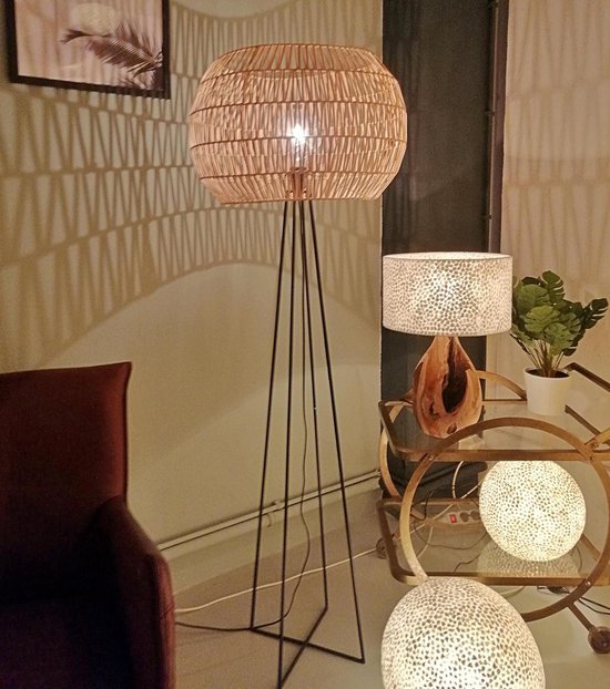 Staande lamp Design Vloerlamp handgemaakt Decoratie woonkamer slaapkamer  rattan... | bol.com