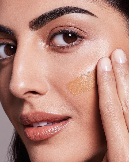 Max Factor Radiant Lift Foundation - 30 Porcelain