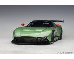 AutoArt 1/18 Aston Martin Vulcan - 2015 "Apple Tree Green metallic"