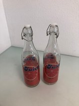 2 Rode flessen met makkelijke dop.