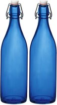Set van 2x stuks blauwe giara flessen met beugeldop - Woondecoratie giara fles - Blauwe weckflessen