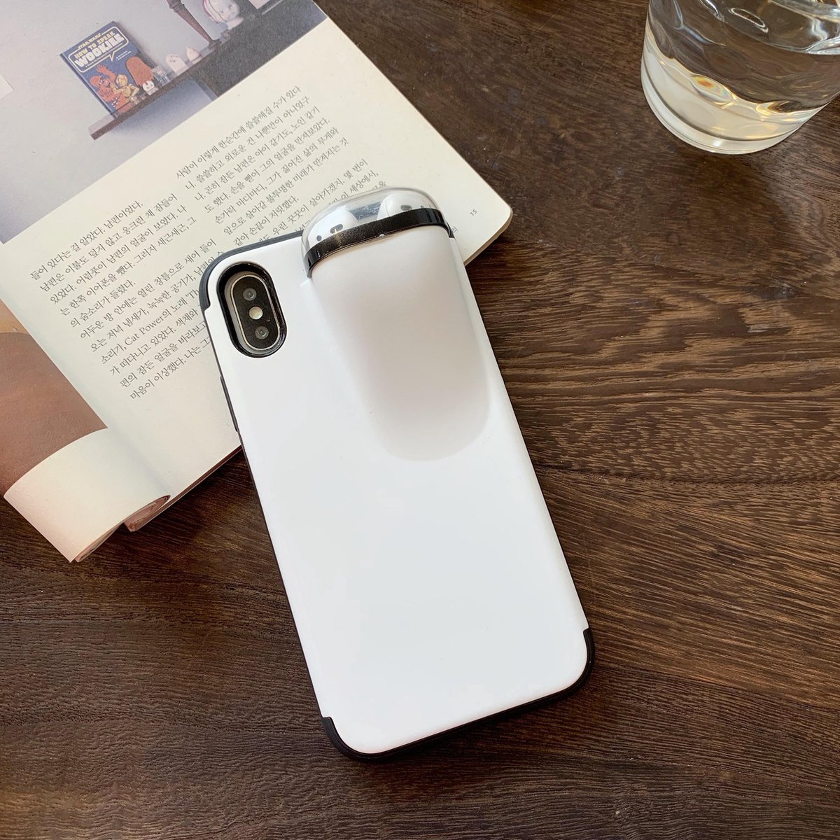 Tikgue Beschermhoesje met koord voor iPhone 17, glitterhoes, glanzend, transparant, TPU, zacht, siliconen laag met hanger, verstelbaar, halsketting
