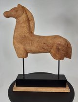 Sculptuur paard mangohout