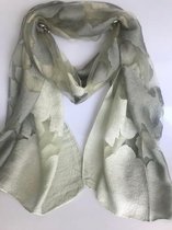 Zeer chique sjaal van top materiaal / 50% zijde met 50% viscose
