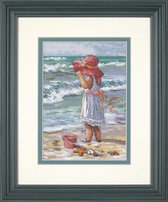 Borduurpakket meisje aan het strand borduren van Dimensions  gold collection 65078