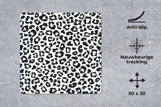 Muismat met zwart-witte panterprint met iconen voor antislip, nauwkeurige tracking en maat 30x30.