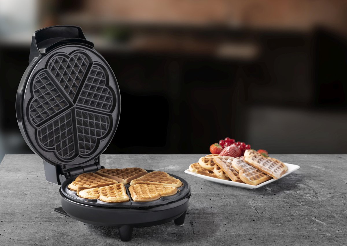 AWM700S HEART-WAFFLE MAKER