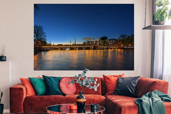 Poster Skinny bridge over the Amstel 180x120 cm - Tirage photo sur Poster (décoration murale salon / chambre) / Poster Villes XXL / Groot format!
