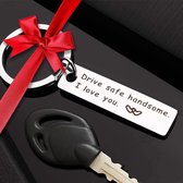 Drive Safe Sleutelhanger - Auto Accessoires -  Car Accessories - Hanger Liefde - I Love You - Valentijnsdag - Valentijn Cadeautje Voor Hem - Moederdag - Vaderdag - Geschenk - Autorijden - Zilverkleurig