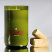 Vegan Zonnebloem Wax Geurkaars met Merlot geur - gegoten in een wijnfles - branduren: 60 uren _ Handgemaakt in Nederland