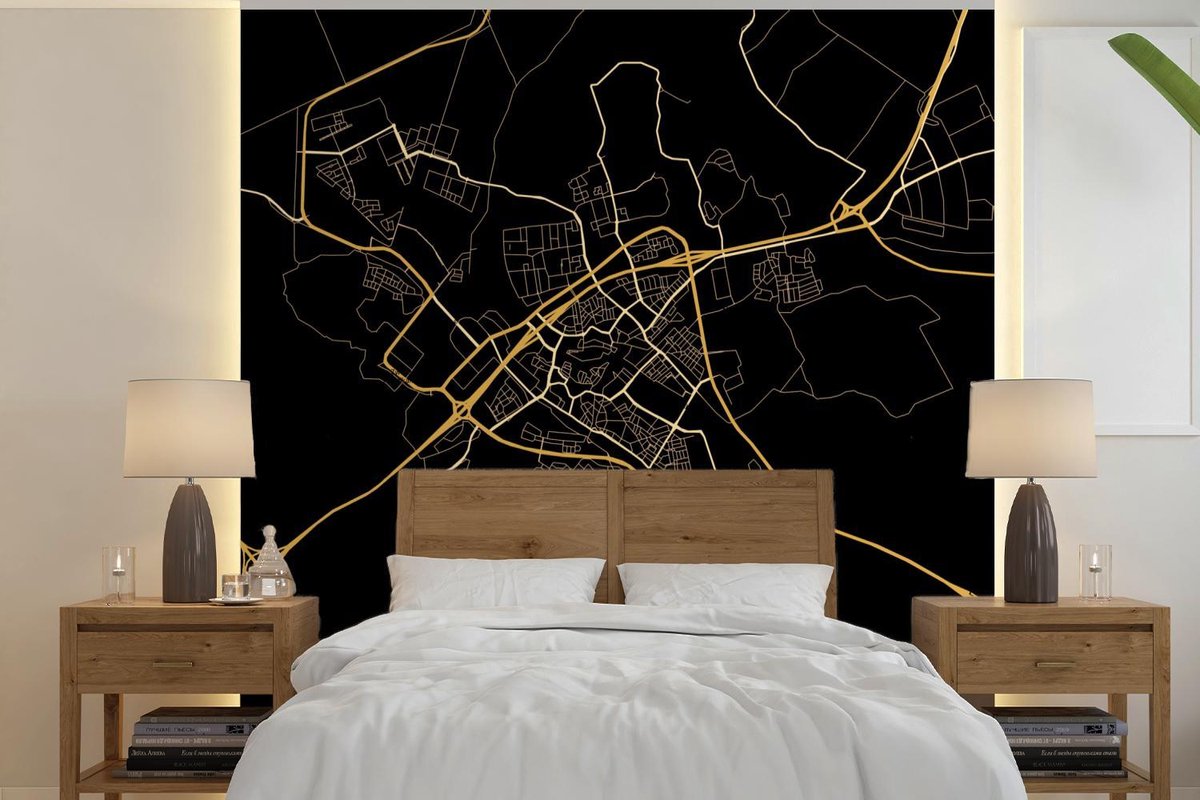 Behang - Fotobehang Kaart - Zwolle - Luxe - Goud - Zwart - Breedte 300