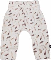 Newborn Baggy Broekje Unisex maat 56 veertjes ecru