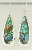 Grote druppelvormige zilveren oorbellen met abalone schelp