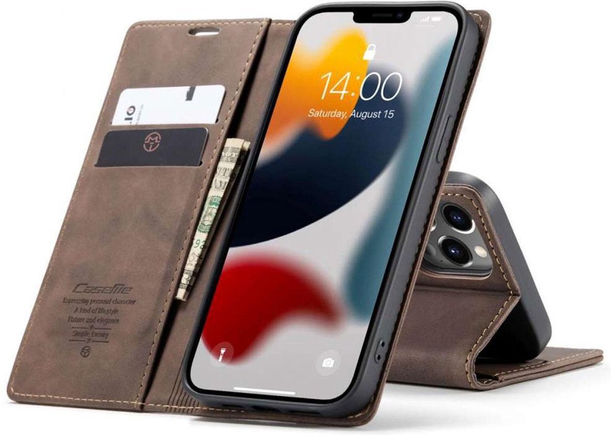 iPhone 13 Pro Max Bookcase hoesje - CaseMe - Effen Donkerbruin - Kunstleer