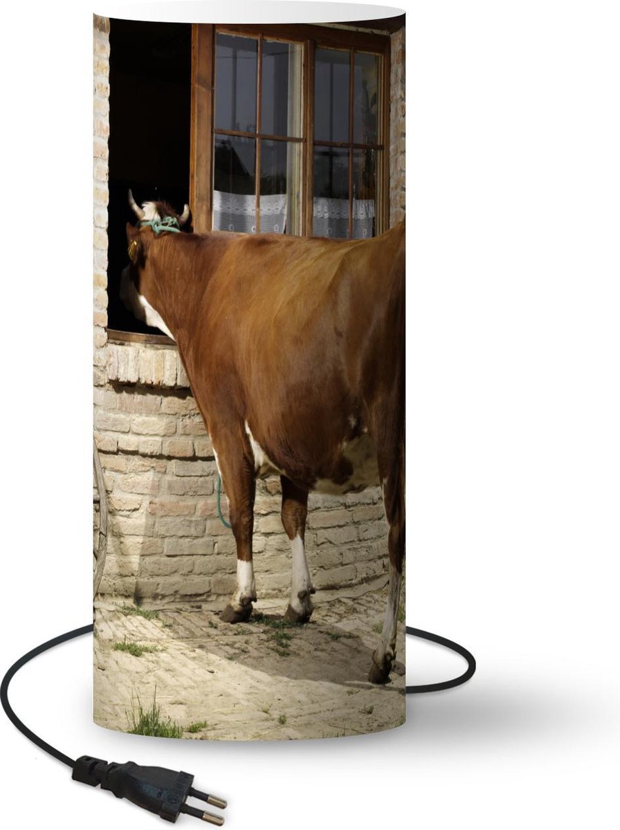 Lamp - Nachtlampje - Tafellamp slaapkamer - Koe - Raam - Dier - 70 cm hoog - Ø29.6 cm - Inclusief LED lamp
