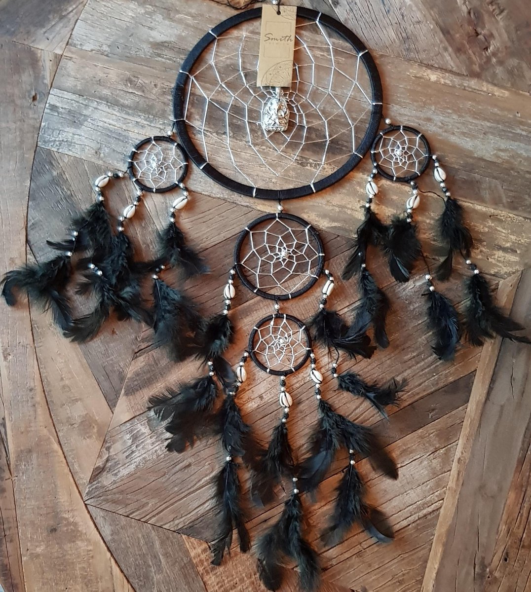 Smith Premium Dromenvanger Ganesha Dream - 22cm - Handgemaakt op Bali - Met Kauri schelpen - Zwart en Zilver - Veren - Dreamcatcher - Smith Premium®