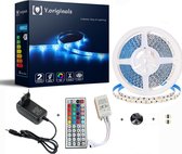 Y.Originals- LED-strip- 5 meter- met afstandsbediening- instelbaar op 20 verschillende kleuren en dimbaar-IP20- led light strip- led lampjes- lampjes- led lights- ledstrip 5 meter