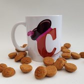 Mok of beker met de letter C - koffiemok, theebeker, persoonlijk cadeautje, sinterklaas, sint, piet, pietenmuts, sinterklaasfeest, pepernotenzakje