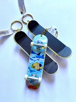 Sleutelhanger Skateboard afbeelding vissen model C