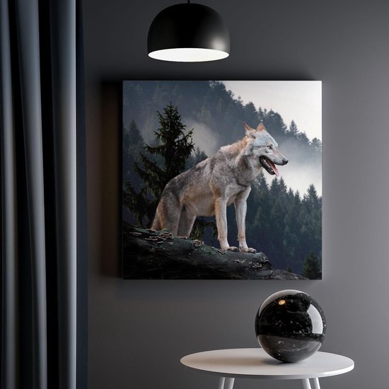 Artaza Canvas Schilderij Grijze Wolf In De Bossen  - 30x30 - Klein - Foto Op Canvas - Canvas Print