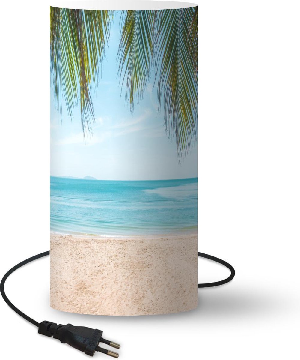 Lamp - Nachtlampje - Tafellamp slaapkamer - Strand - Palm - Thailand - 54 cm hoog - Ø24.8 cm - Inclusief LED lamp