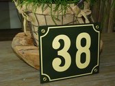 Emaille huisnummer 18x15 groen/creme nr. 38