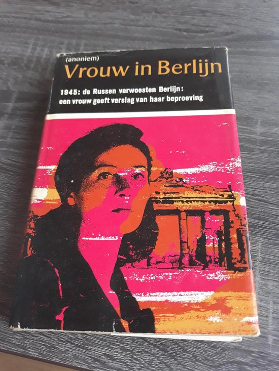 Een vrouw in Berlijn - cover