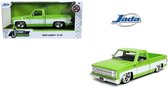 1985 Chevrolet C-10 Chevy C10 modelauto 1:24 groen